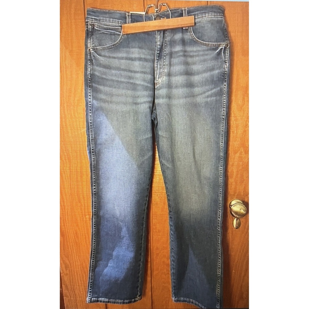 Wrangler Regular Straight Leg Jeans In Indigo - 34x30 - Picture 2 of 3